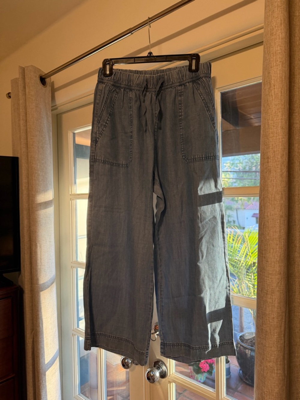 Splendid Light Blue Cropped Wide-Leg Pants size small